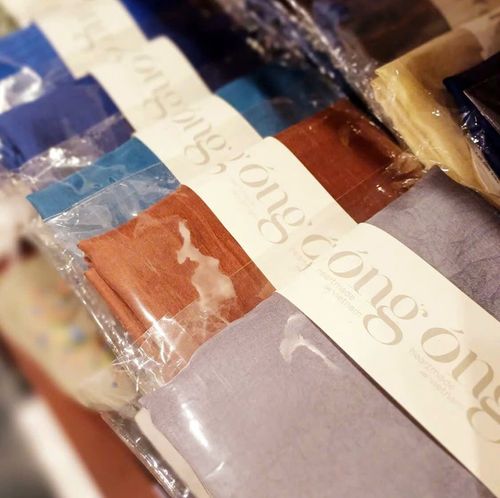 大人気 売り上げ No.1 ベトナムシルクブランド Ong 手作りシルク製品 @ ハノイ商店