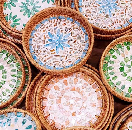 ベトナム 伝統の工芸品 籐 ( ラタン ) と螺鈿細工の融合 螺鈿細工ラタン達